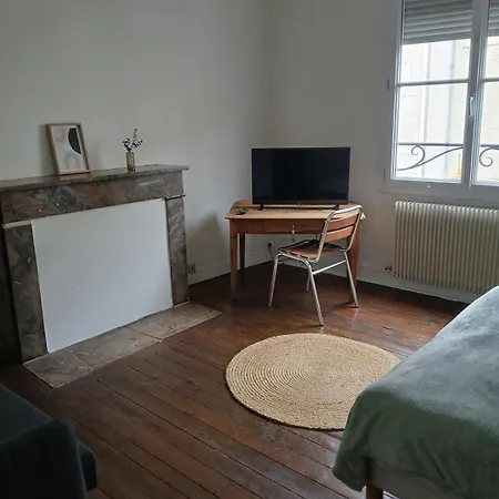 Doutre-2e Etage Lejlighed