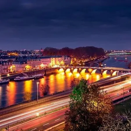 Doutre-2e Etage 昂热