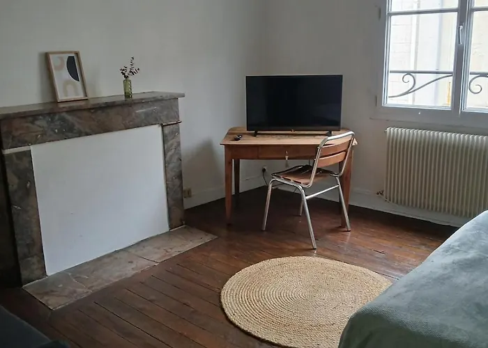 Doutre-2e Etage Lejlighed